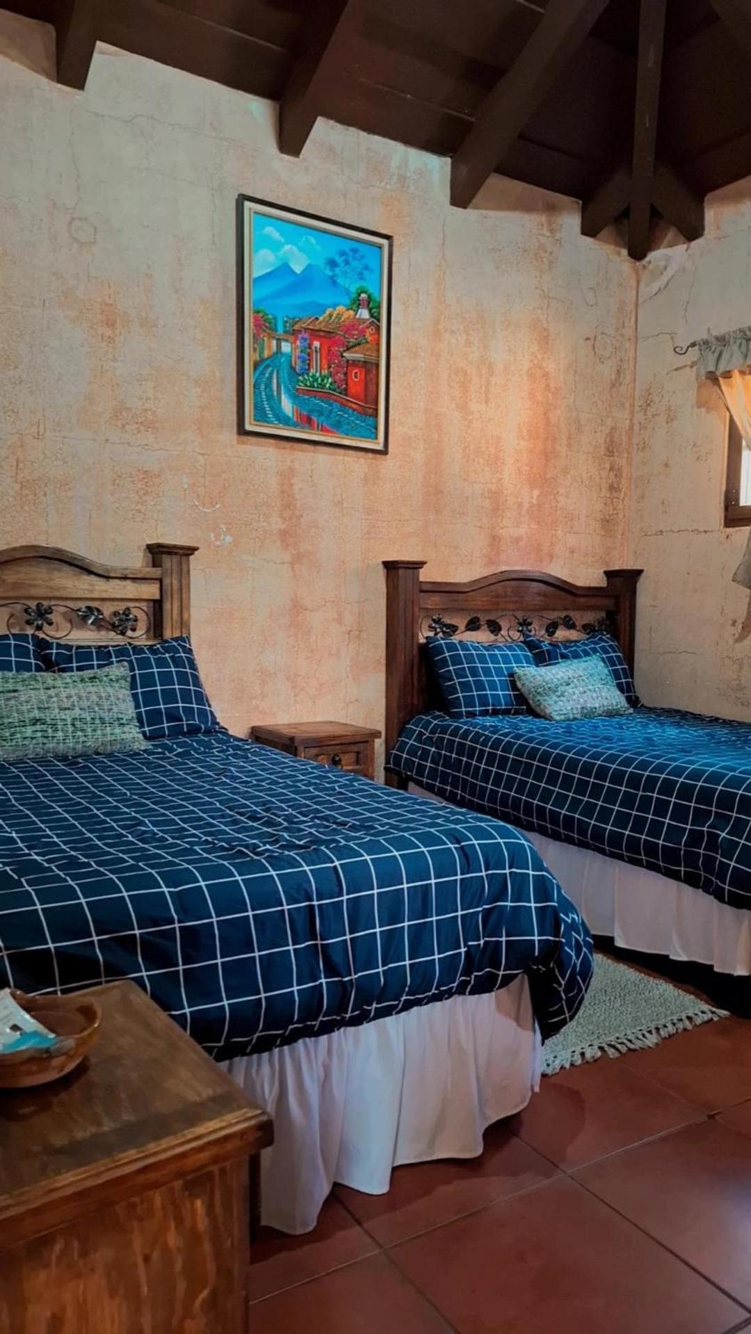 Hotel Boutique Casa Del Angel Antigua ภายนอก รูปภาพ